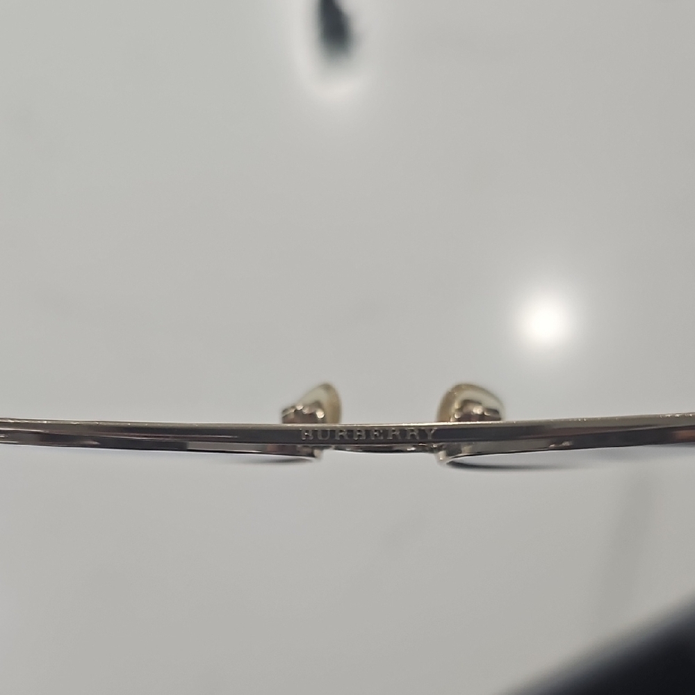 Burberry Gold Aviator Sunglasses with Black Case - Picture 3 of 13